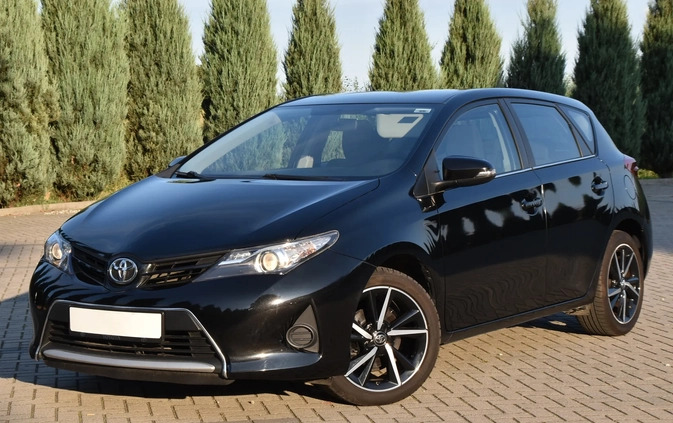 Toyota Auris cena 36800 przebieg: 162400, rok produkcji 2014 z Karczew małe 781